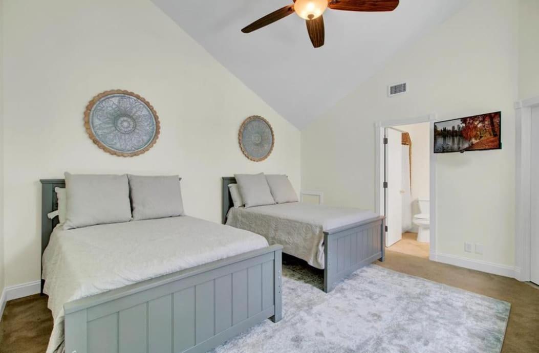 513 Seascape By Avantstay Oceanfront Home W Amazing Views Community Pool Access Isle of Palms Exteriér fotografie